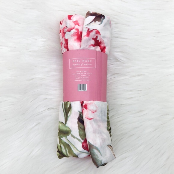 Show Me Your Mumu Floral Brie Robe with Tie Belt - Picture 8 of 8